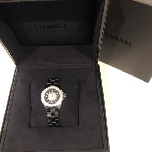 CHANEL WATCH - Picture 16 of 16